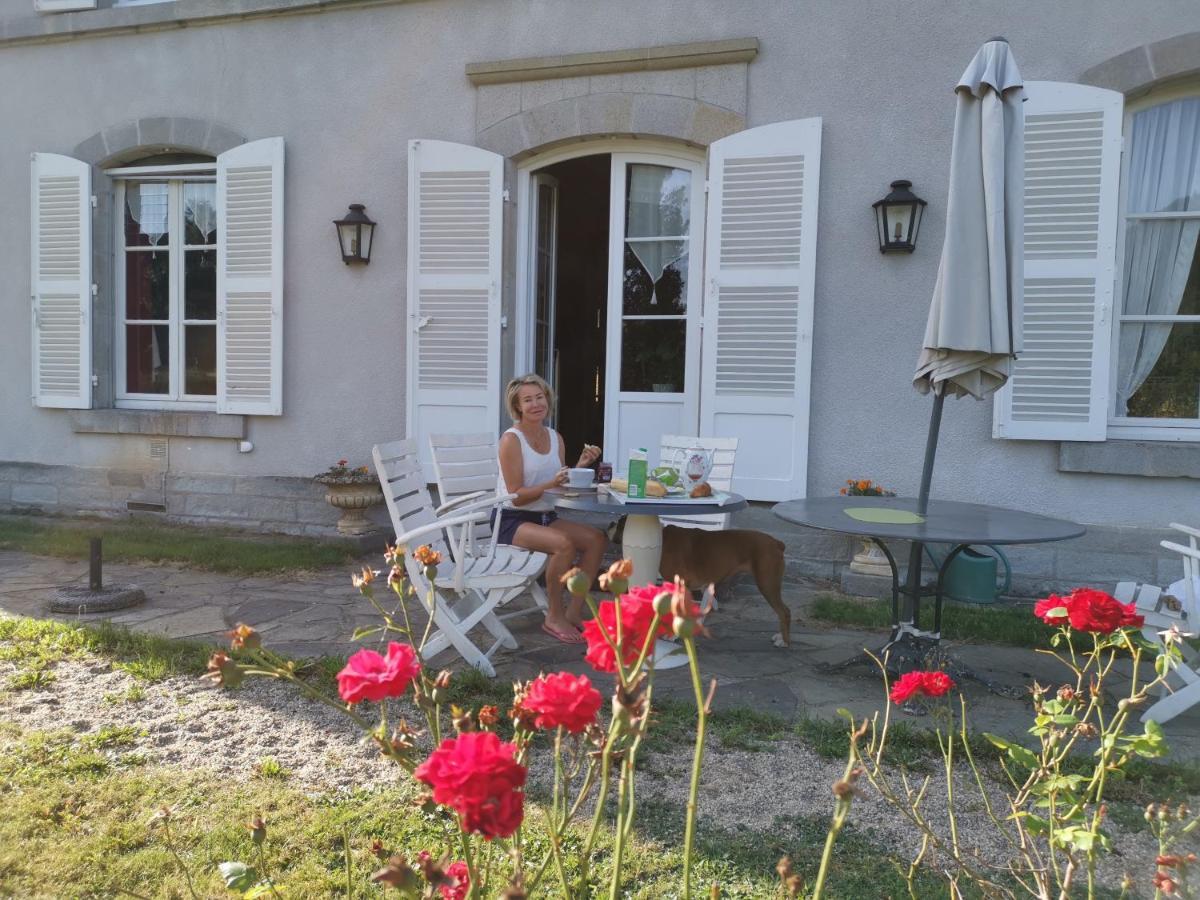 Le Kino Panorama Bed & Breakfast วิค-ซูร์-แซร์ ภายนอก รูปภาพ